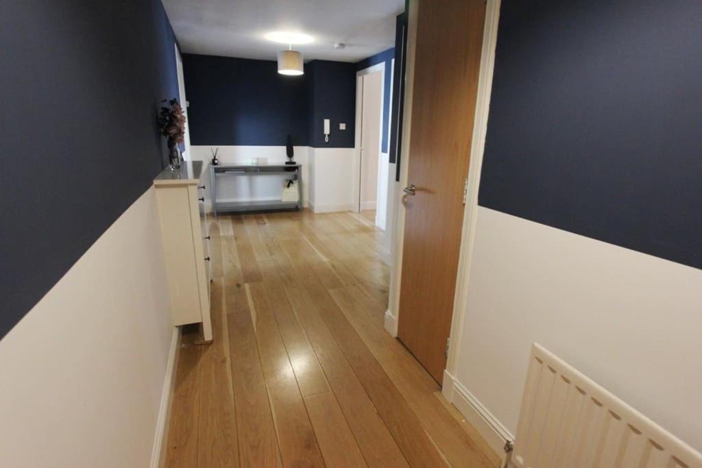 אדינבורו Spacious 2 Bed, 2 Bath Apartment -The Shore, Leith מראה חיצוני תמונה